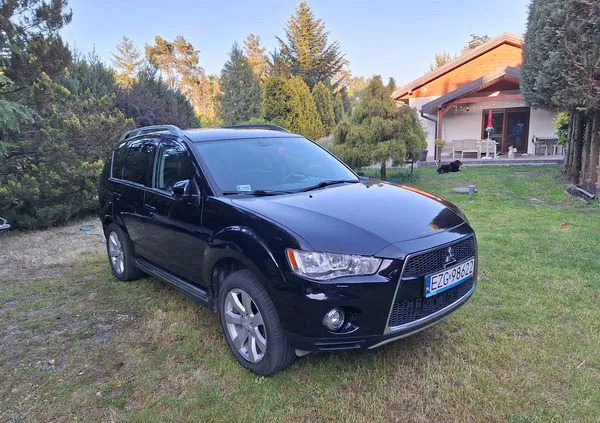 samochody osobowe Mitsubishi Outlander cena 33000 przebieg: 199448, rok produkcji 2010 z Mosina